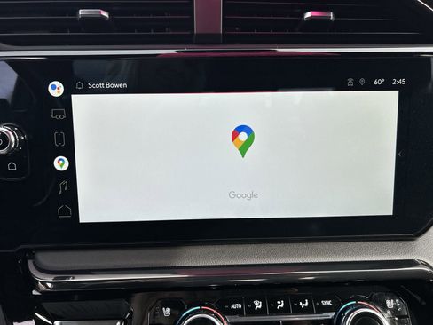 Used 2022 GMC Sierra 1500 AT4 w/ Sierra Safety Plus Package image 17