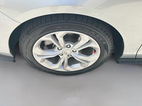 Certified 2024 Honda Accord LX image 35