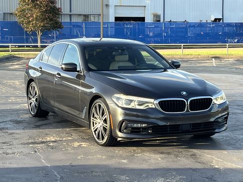 Used 2017 BMW 540i RWD image 5
