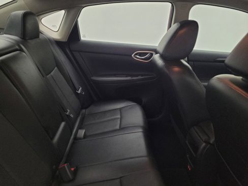 Used 2019 Nissan Sentra SL FWD image 19