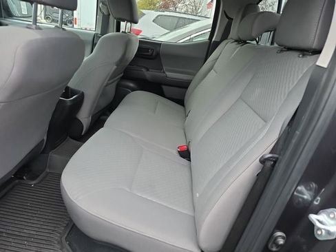 Used 2023 Toyota Tacoma SR AWD/4WD image 18