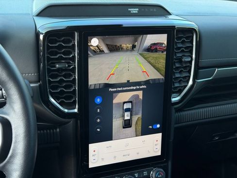 Certified 2024 Ford Ranger Lariat w/ FX4 Off-Road Package image 45