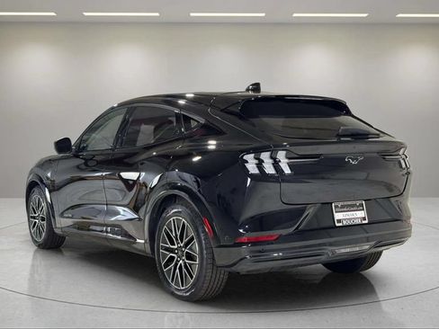 Used 2024 Ford Mustang Mach-E Premium AWD/4WD image 17