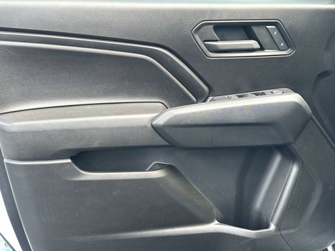 Used 2024 Chevrolet Colorado Trail Boss w/ Technology Package AWD/4WD image 14