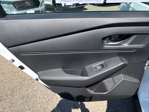 Used 2023 Honda Accord LX image 13