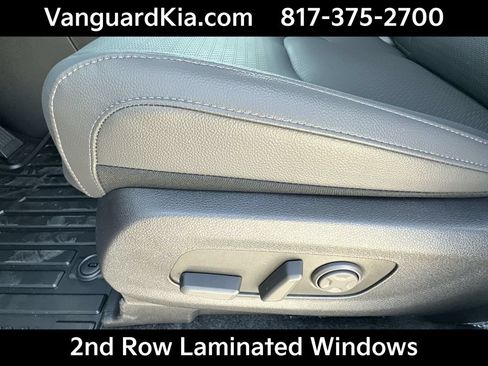 Certified 2026 Kia Carnival SX Prestige FWD image 16