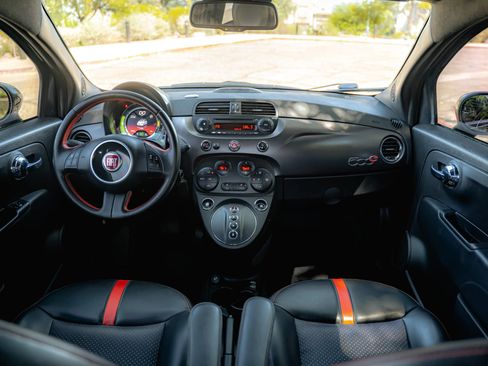 Used 2015 FIAT 500 e FWD image 23