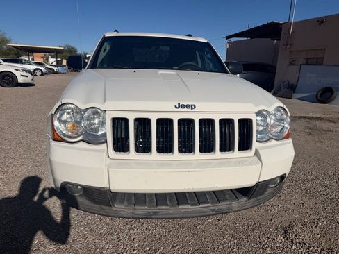 Used 2008 Jeep Grand Cherokee Laredo w/ Driver Convenience Group RWD image 3