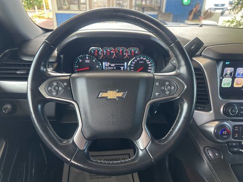 Used 2020 Chevrolet Suburban LT image 17
