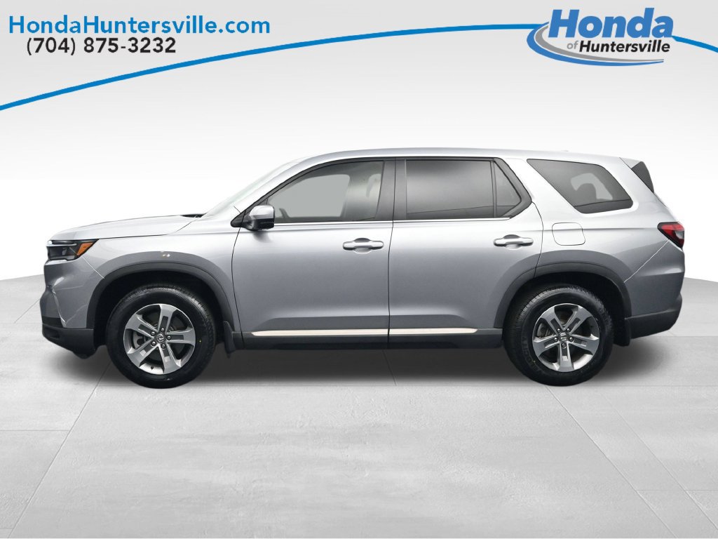 Used 2025 Honda Pilot EX-L image 5