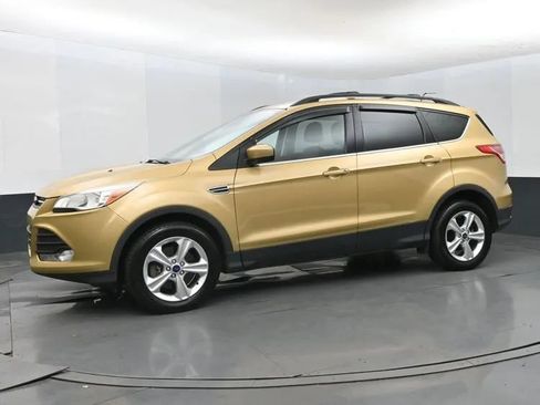 Used 2014 Ford Escape SE w/ Equipment Group 201A AWD/4WD image 5