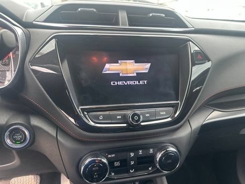 Used 2021 Chevrolet TrailBlazer RS w/ Technology Package AWD/4WD image 14
