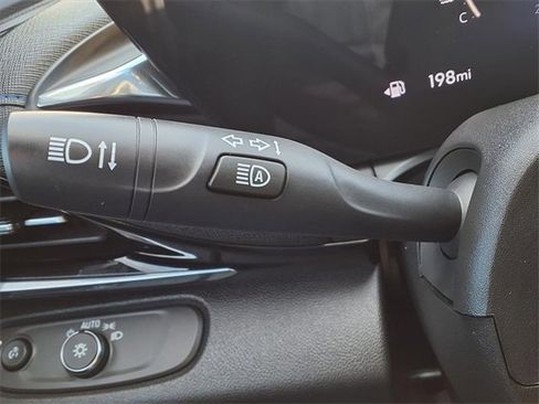 Used 2024 Buick Envista Sport Touring w/ Convenience I Package image 11