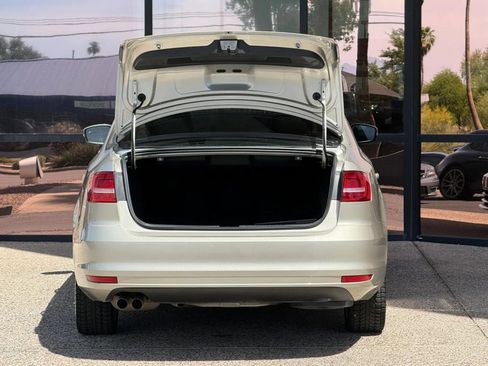 Used 2015 Volkswagen Jetta TDI SEL image 30