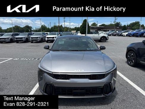 Used 2025 Kia K4 GT-Line w/ GT-Line Premium Package FWD image 2