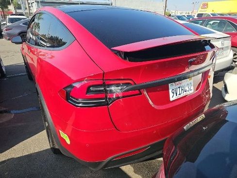 Used 2020 Tesla Model X Long Range image 5