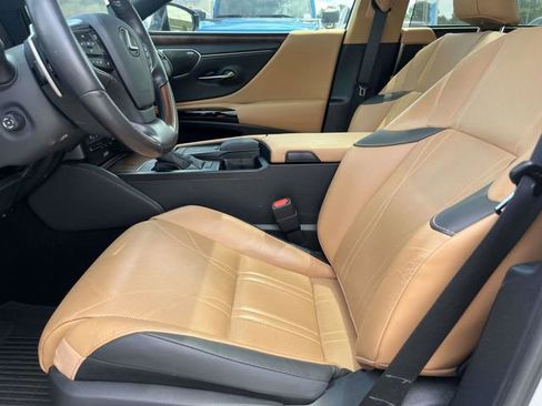 Used 2022 Lexus ES 350 Ultra Luxury FWD image 12