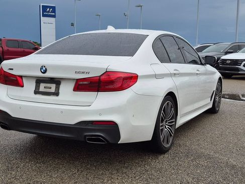 Used 2019 BMW 530i xDrive w/ M Sport Package AWD/4WD image 3