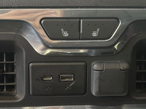 Used 2019 Chevrolet Silverado 1500 LTZ w/ LTZ Plus Package image 14