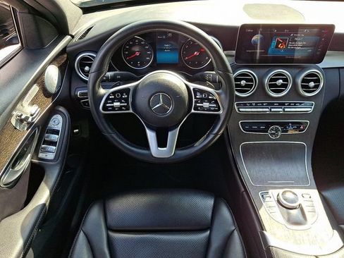 Used 2019 Mercedes-Benz C 300 4MATIC Sedan image 11