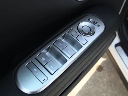 Used 2026 Hyundai Palisade Calligraphy image 6