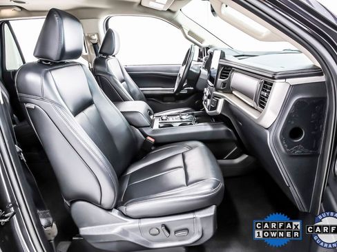 Used 2024 Ford Expedition Max XLT image 29
