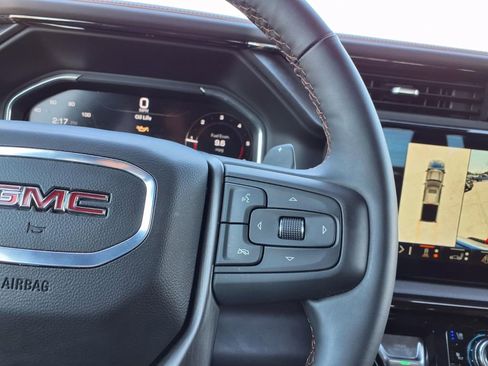 Used 2025 GMC Sierra 1500 AT4 w/ AT4 Preferred Package image 33