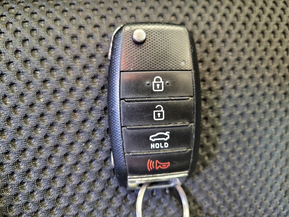 Used 2020 Kia Optima LX FWD image 32