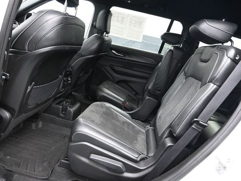 Used 2023 Jeep Grand Cherokee L Laredo RWD image 13