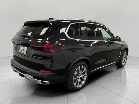New 2026 BMW X5 xDrive50e AWD/4WD image 3