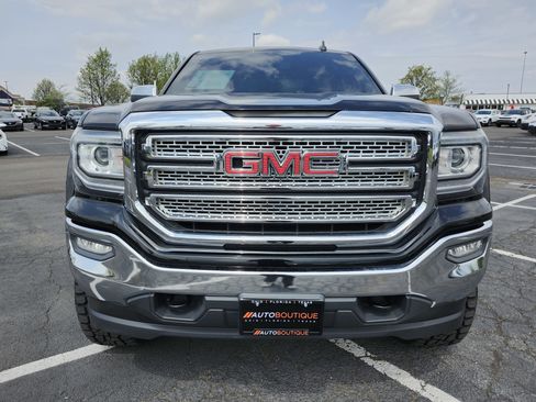 Used 2017 GMC Sierra 1500 SLE w/ SLE Value Package AWD/4WD image 12