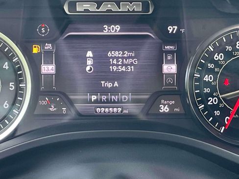 Used 2023 RAM 1500 Laramie AWD/4WD image 25