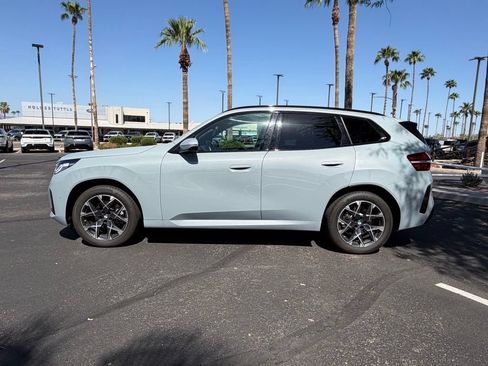 Used 2025 BMW X3 xDrive30i AWD/4WD image 4