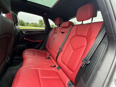 Used 2016 Porsche Macan S AWD/4WD image 19