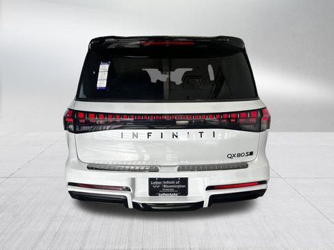 New 2026 INFINITI QX80 4WD w/ Sport Exterior Package image 9