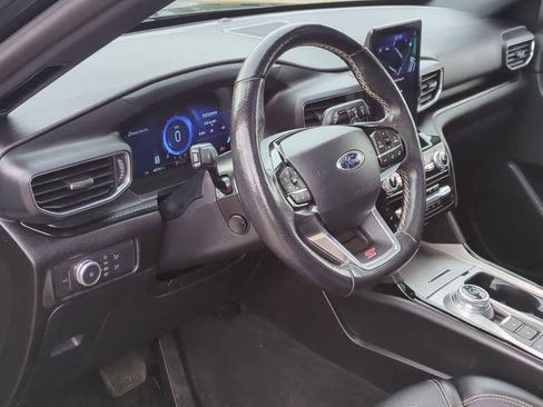 Used 2022 Ford Explorer ST w/ Equipment Group 401A image 10