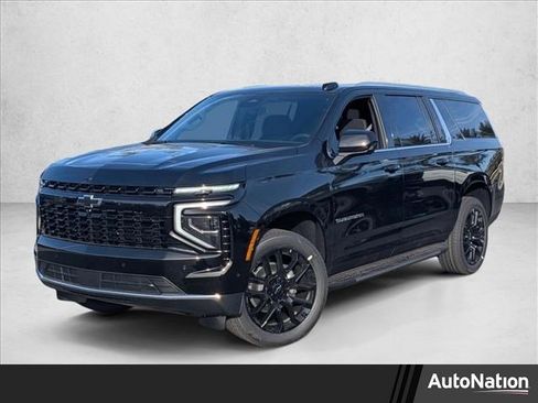 New 2026 Chevrolet Suburban LS image 1