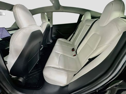 Used 2023 Tesla Model 3 Standard Range RWD image 28
