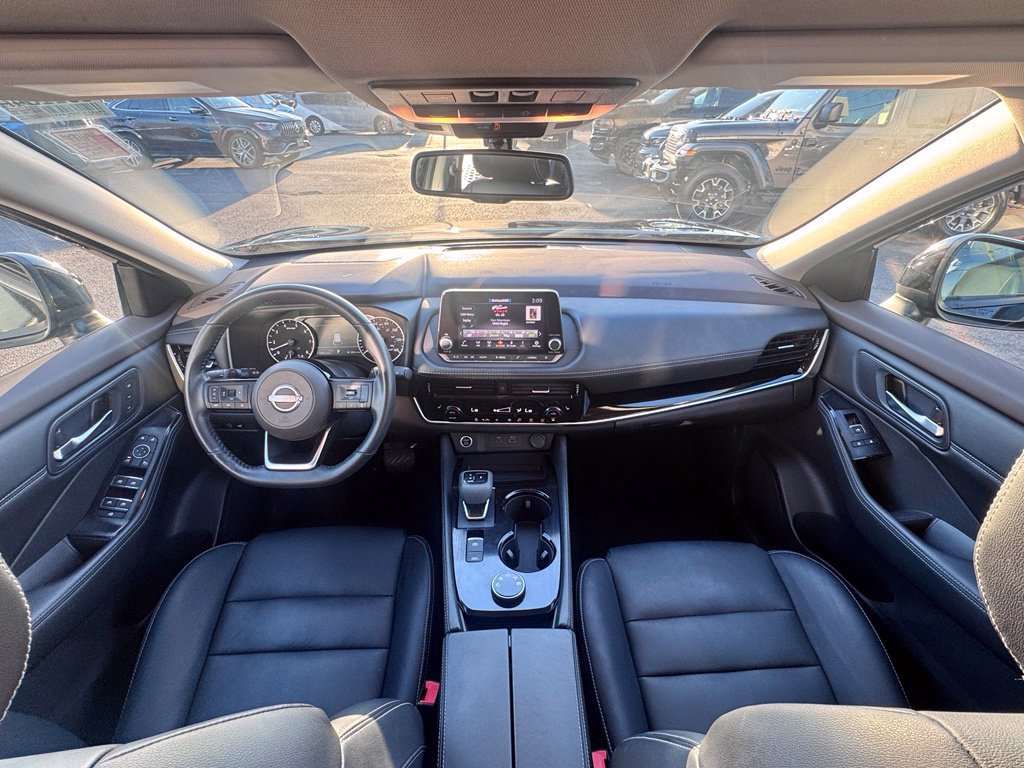 Used 2023 Nissan Rogue SL AWD/4WD image 11