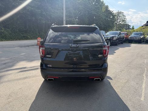 Used 2016 Ford Explorer Sport w/ Equipment Group 401A AWD/4WD image 5