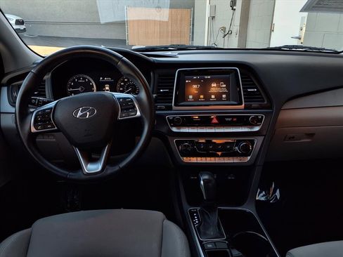 Used 2018 Hyundai Sonata SEL image 19