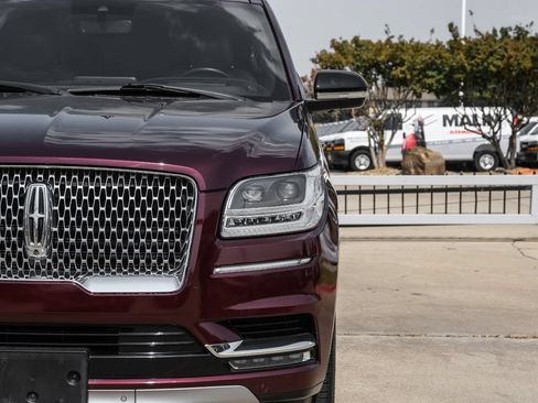 Used 2020 Lincoln Navigator Reserve w/ Luxury Package RWD image 61