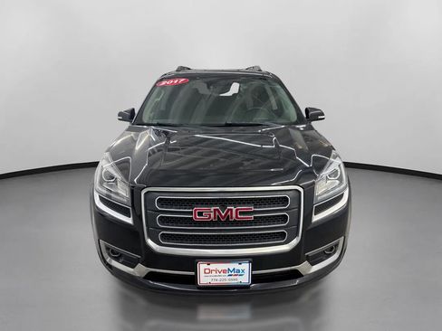 Used 2017 GMC Acadia Limited SLT AWD/4WD image 2