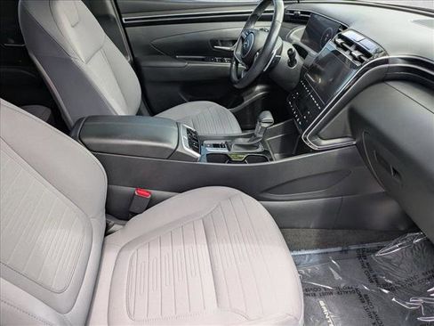 Used 2023 Hyundai Santa Cruz SEL Premium AWD/4WD image 19