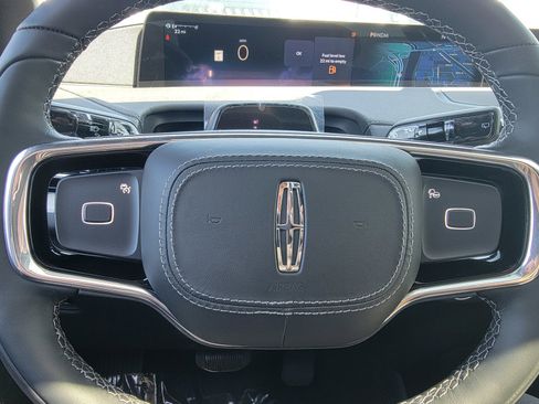 New 2025 Lincoln Navigator L Reserve w/ Jet Appearance Package image 25