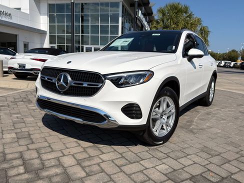 New 2026 Mercedes-Benz GLC 300 image 1