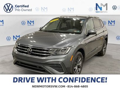 Used 2023 Volkswagen Tiguan SE w/ Panoramic Sunroof Package