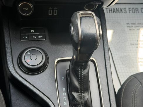 Used 2019 Ford Ranger XLT w/ Equipment Group 302A Luxury AWD/4WD image 32