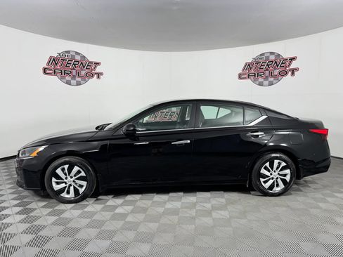 Used 2023 Nissan Altima 2.5 S FWD image 4