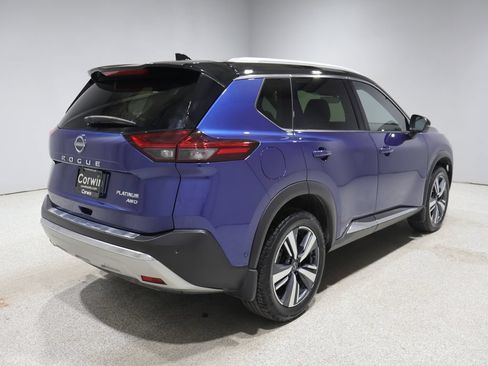 Used 2023 Nissan Rogue Platinum w/ Platinum Premium Package AWD/4WD image 2